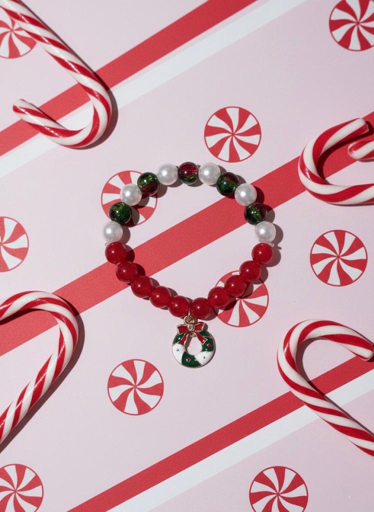Winter Wreath Bracelet
