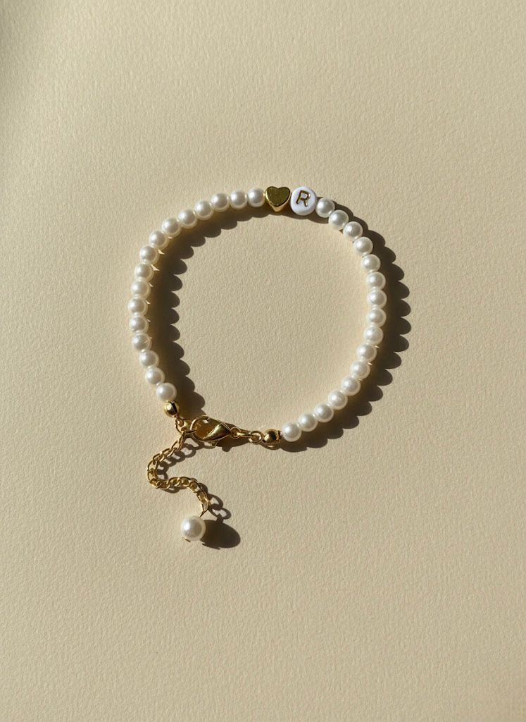 Custom Pearl Initial Bracelet